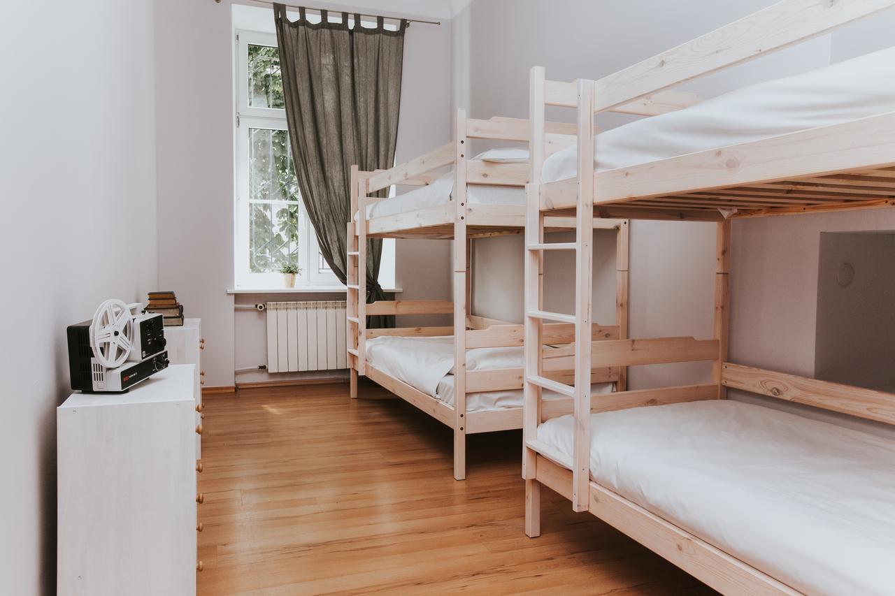 Hôtel Erasmus Dorm à Varsovie Extérieur photo