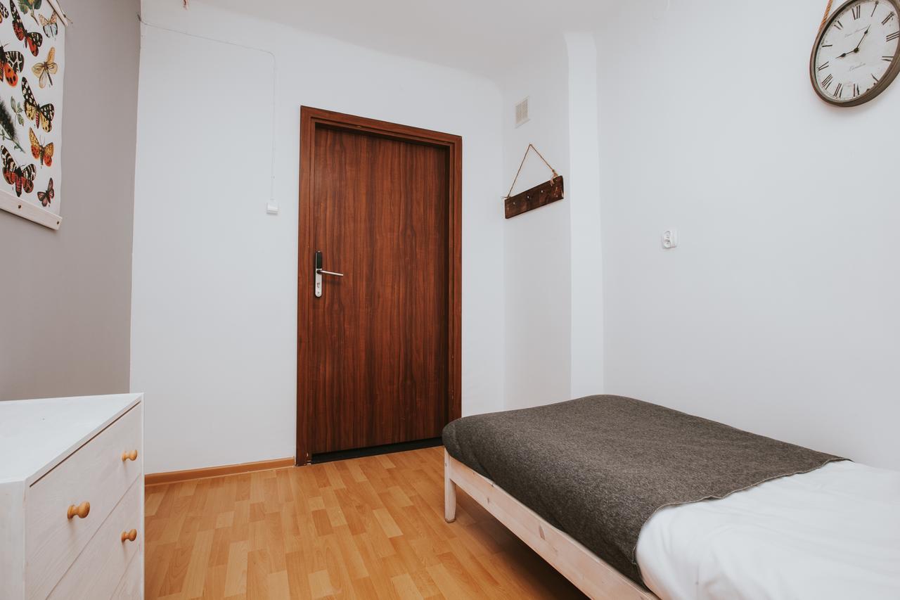 Hôtel Erasmus Dorm à Varsovie Extérieur photo