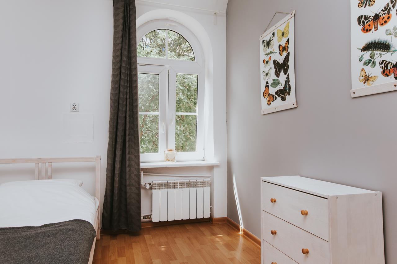 Hôtel Erasmus Dorm à Varsovie Extérieur photo